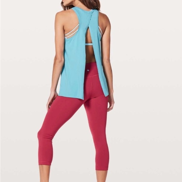 Lululemon All Tied Up Tank
Eton Blue​​​​ - Picture 2 of 10